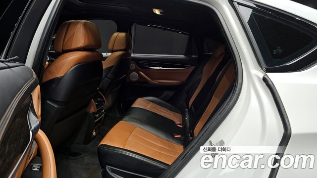 BMW X6 2017 — photo 12