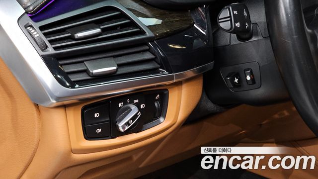 BMW X6 2017 — photo 14