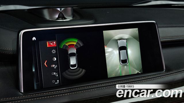 BMW X6 2017 — photo 16