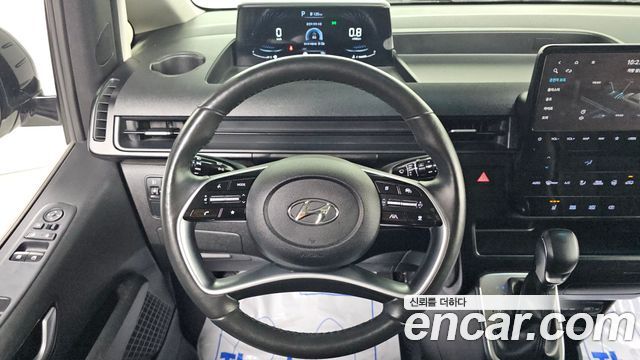 Hyundai Staria 2022 — photo 15