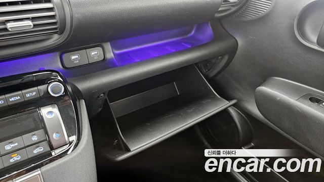 Hyundai Casper 2023 — photo 28
