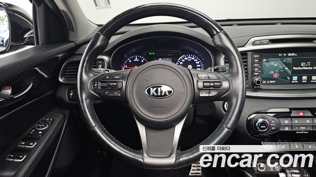 Kia Sorento 2017 — photo 19