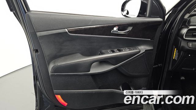 Kia Sorento 2017 — photo 14