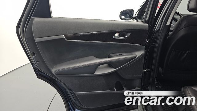 Kia Sorento 2017 — photo 15