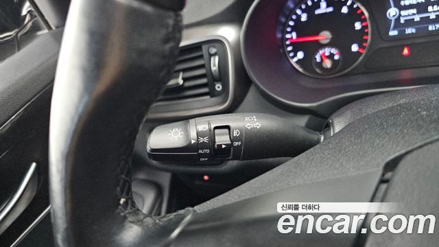 Kia Sorento 2017 — photo 28