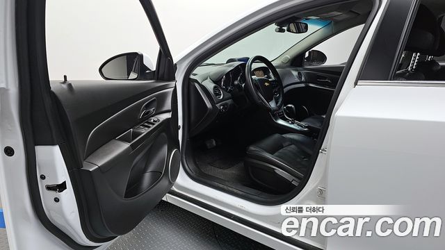 Chevrolet Korea Cruze 2011 — photo 10