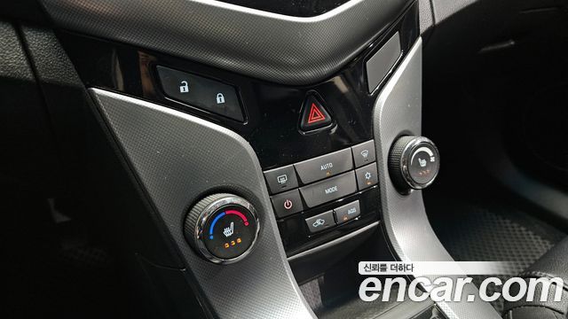 Chevrolet Korea Cruze 2011 — photo 16