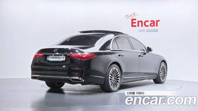 Mercedes-Benz S-Class 2021 — photo 2