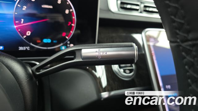 Mercedes-Benz S-Class 2021 — photo 12