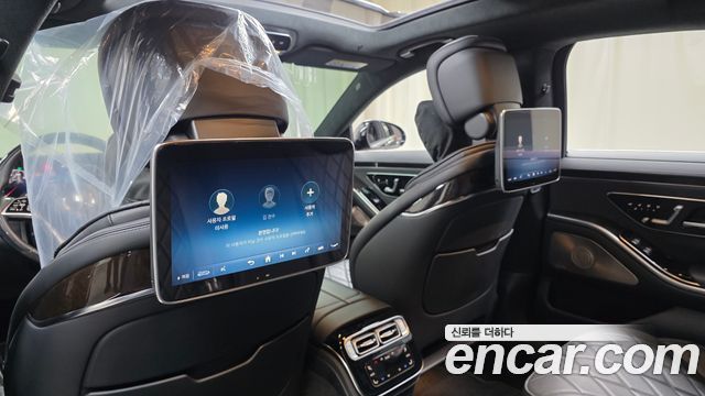 Mercedes-Benz S-Class 2021 — photo 24