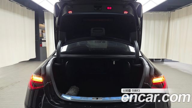 Mercedes-Benz S-Class 2021 — photo 26