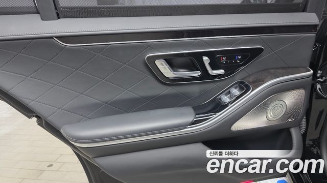 Mercedes-Benz S-Class 2021 — photo 15