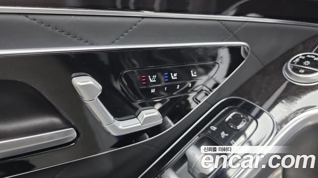 Mercedes-Benz S-Class 2021 — photo 28