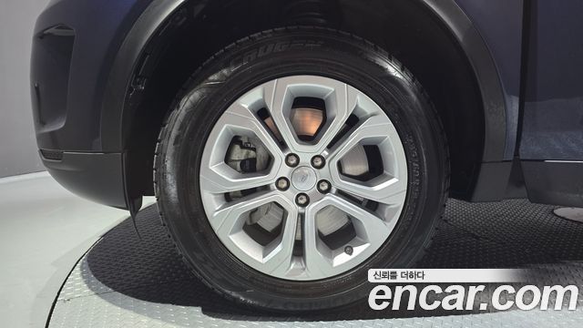 Land Rover Discovery Sport 2020 — photo 5