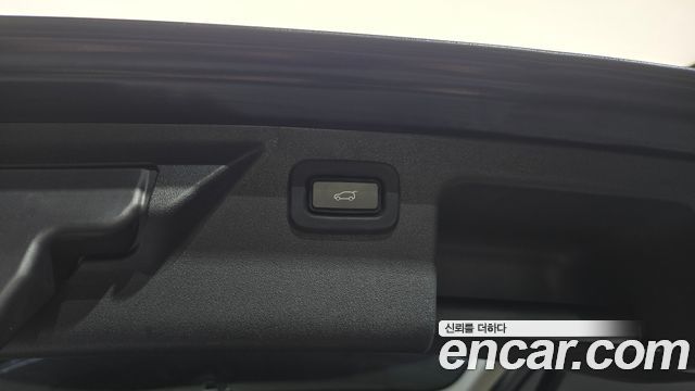 Land Rover Discovery Sport 2020 — photo 27