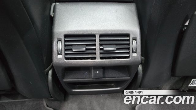 Land Rover Discovery Sport 2020 — photo 29