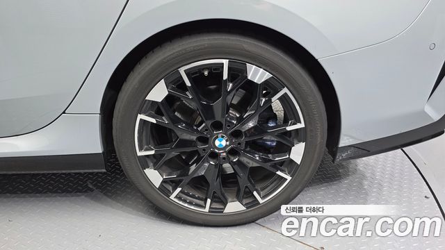 BMW 2-Series 2025 — photo 5