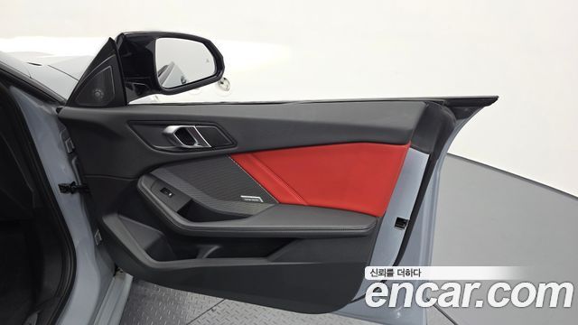 BMW 2-Series 2025 — photo 14