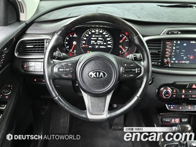 Kia Sorento 2015 — photo 13