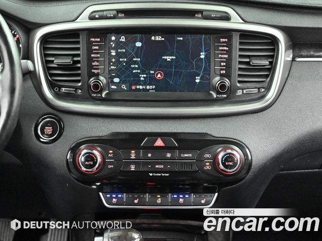 Kia Sorento 2015 — photo 14