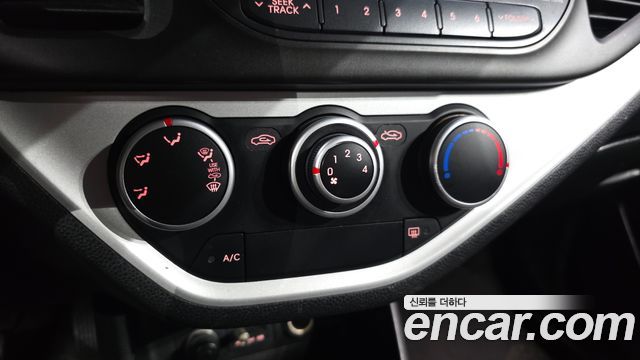 Kia morning 2012 — photo 16