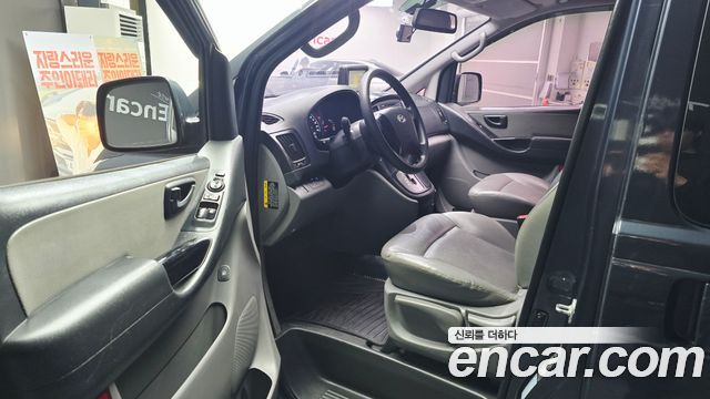 Hyundai Starex 2016 — photo 10