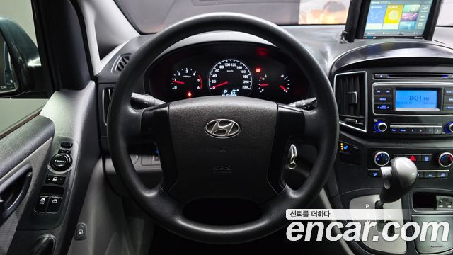 Hyundai Starex 2016 — photo 13