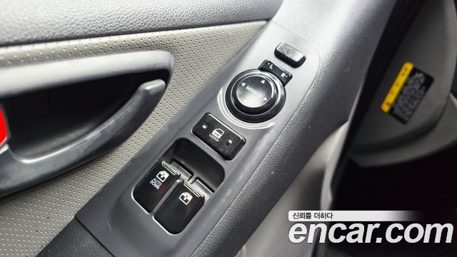 Hyundai Starex 2016 — photo 14