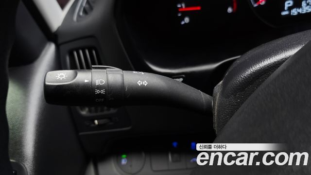 Hyundai Starex 2016 — photo 15