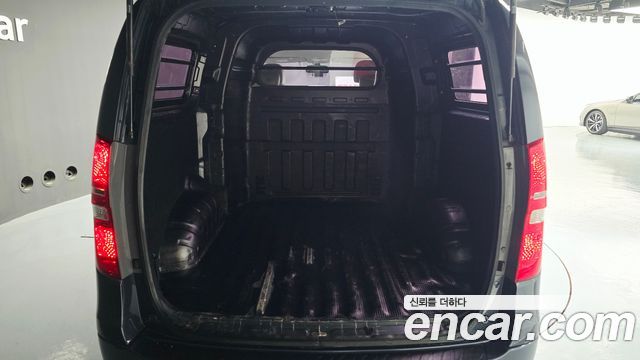 Hyundai Starex 2016 — photo 19