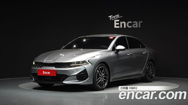 Kia K5 2023 — photo 1