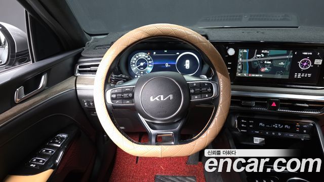 Kia K5 2023 — photo 19