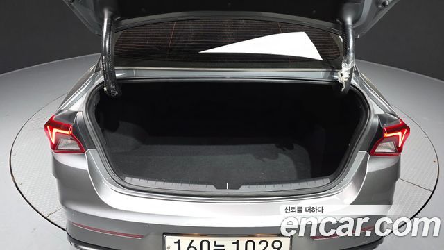 Kia K5 2023 — photo 26