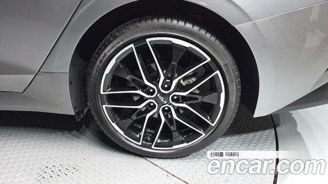 Kia K5 2023 — photo 7