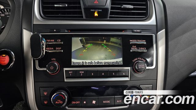 Nissan Altima 2017 — photo 19