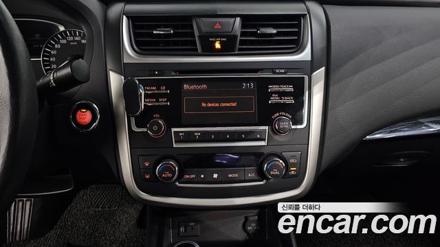 Nissan Altima 2017 — photo 20