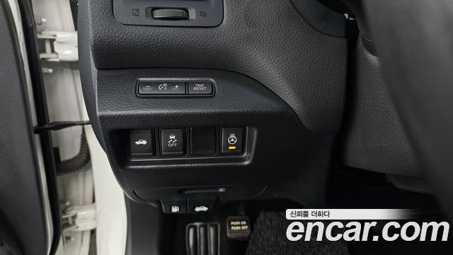 Nissan Altima 2017 — photo 24