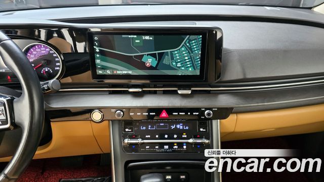 Kia Canival 2021 — photo 20