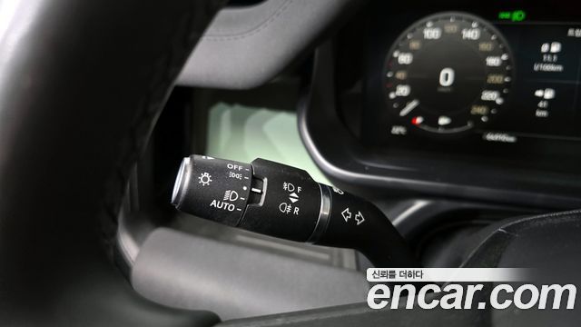 Land Rover Defender 2023 — photo 29