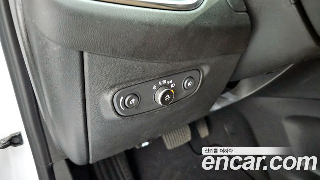 Chevrolet Korea Equinox 2022 — photo 27