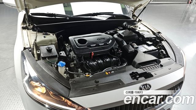 Kia K7 2018 — photo 6