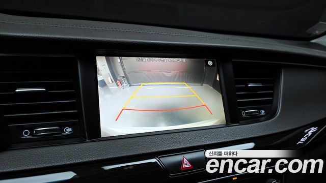 Kia K7 2018 — photo 20