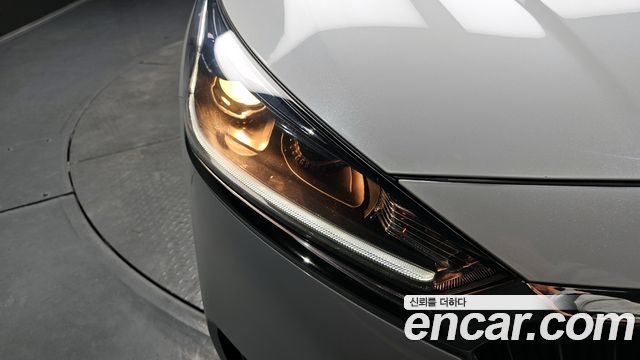 Kia K7 2018 — photo 8