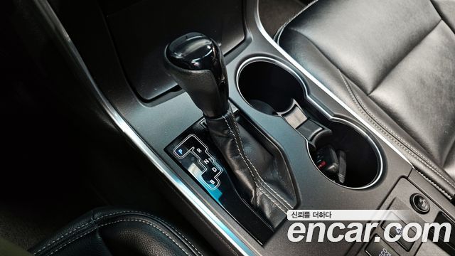 Toyota Camry 2017 — photo 9
