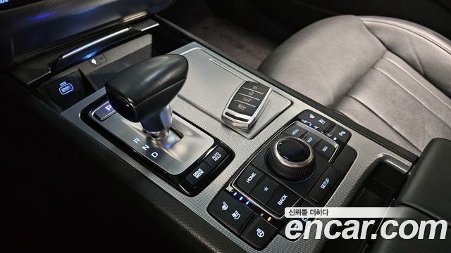 Genesis G80 2019 — photo 9