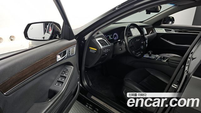 Genesis G80 2019 — photo 10