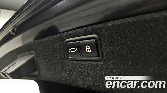 Genesis G80 2019 — photo 19