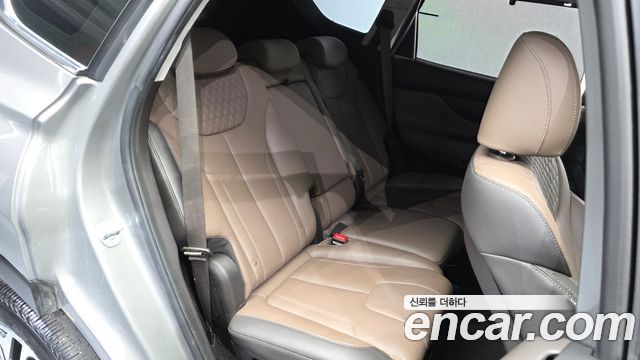 Hyundai Santafe 2020 — photo 18