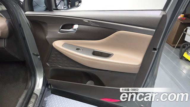 Hyundai Santafe 2020 — photo 14