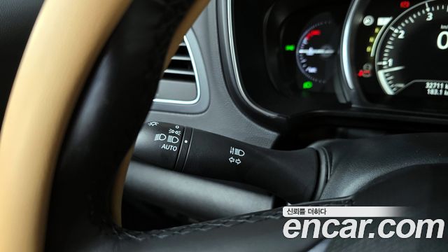 Renault Korea QM6 2025 — photo 25
